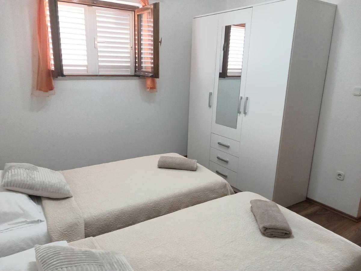 Čilipi Studio Apartment Novak מראה חיצוני תמונה